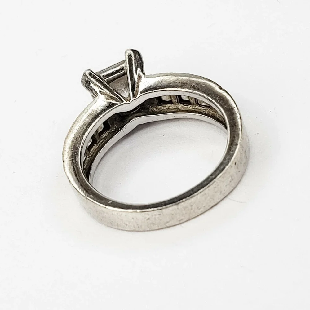 Vintage Engagement Ring Sterling Silver 925 Size 5.25 Silver Princess Cut